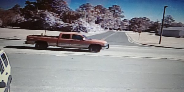 rsz apd 11152017 douglas st