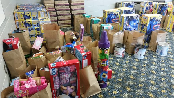 rsz toydrive12 16 2017 28