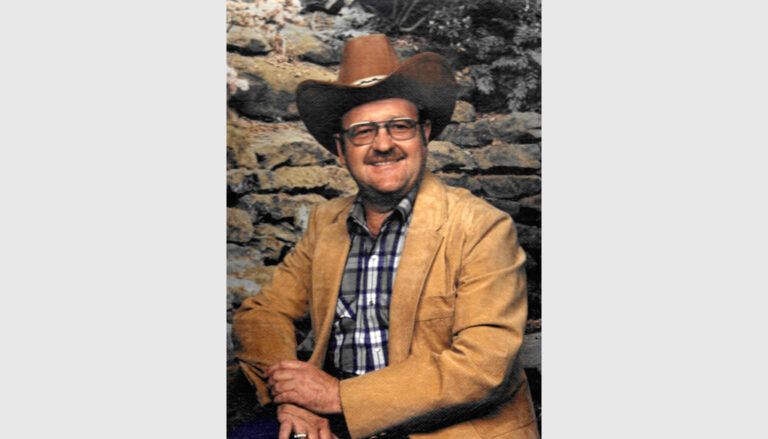 Tom Caves