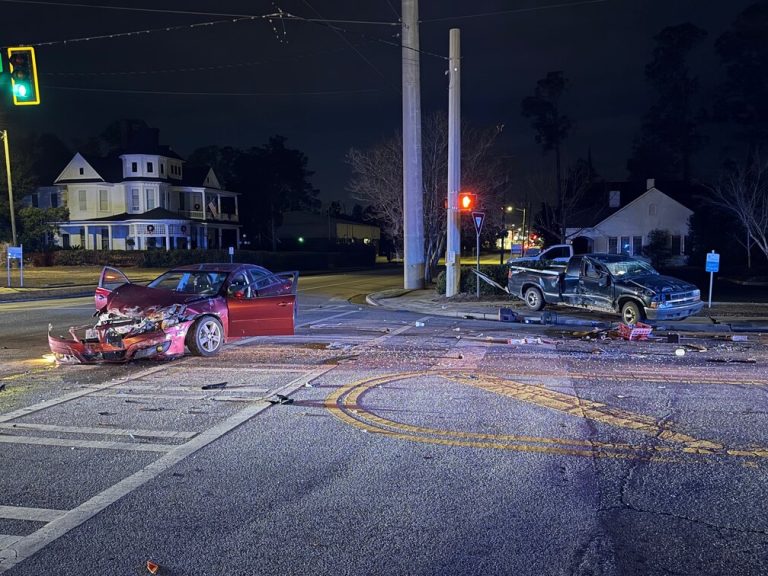 Crash at intersection of Ward and Gaskin sends both drivers to CRMC for treatment