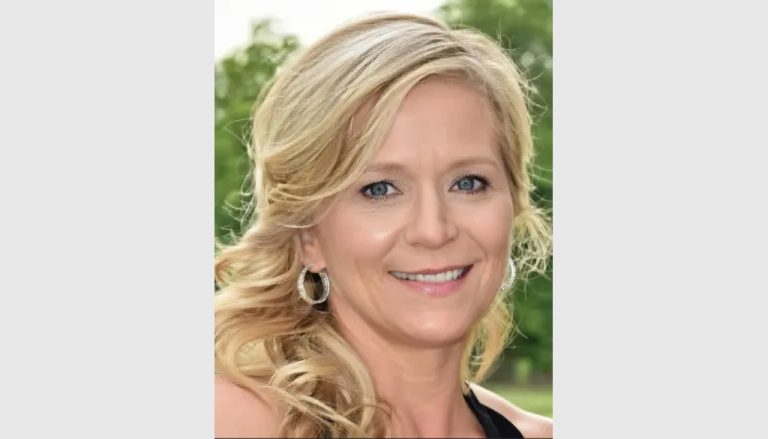 Cynthia Gail Knight