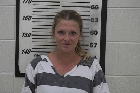 DUI suspect allegedly gets out of handcuffs, gets into front seat of patrol car looking for phone