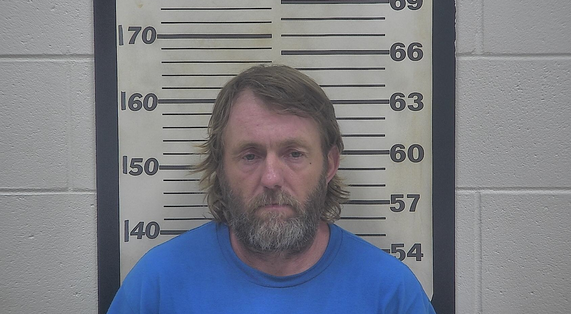 Drug unit detectives, Broxton police officers arrest suspected drug dealer following stakeout