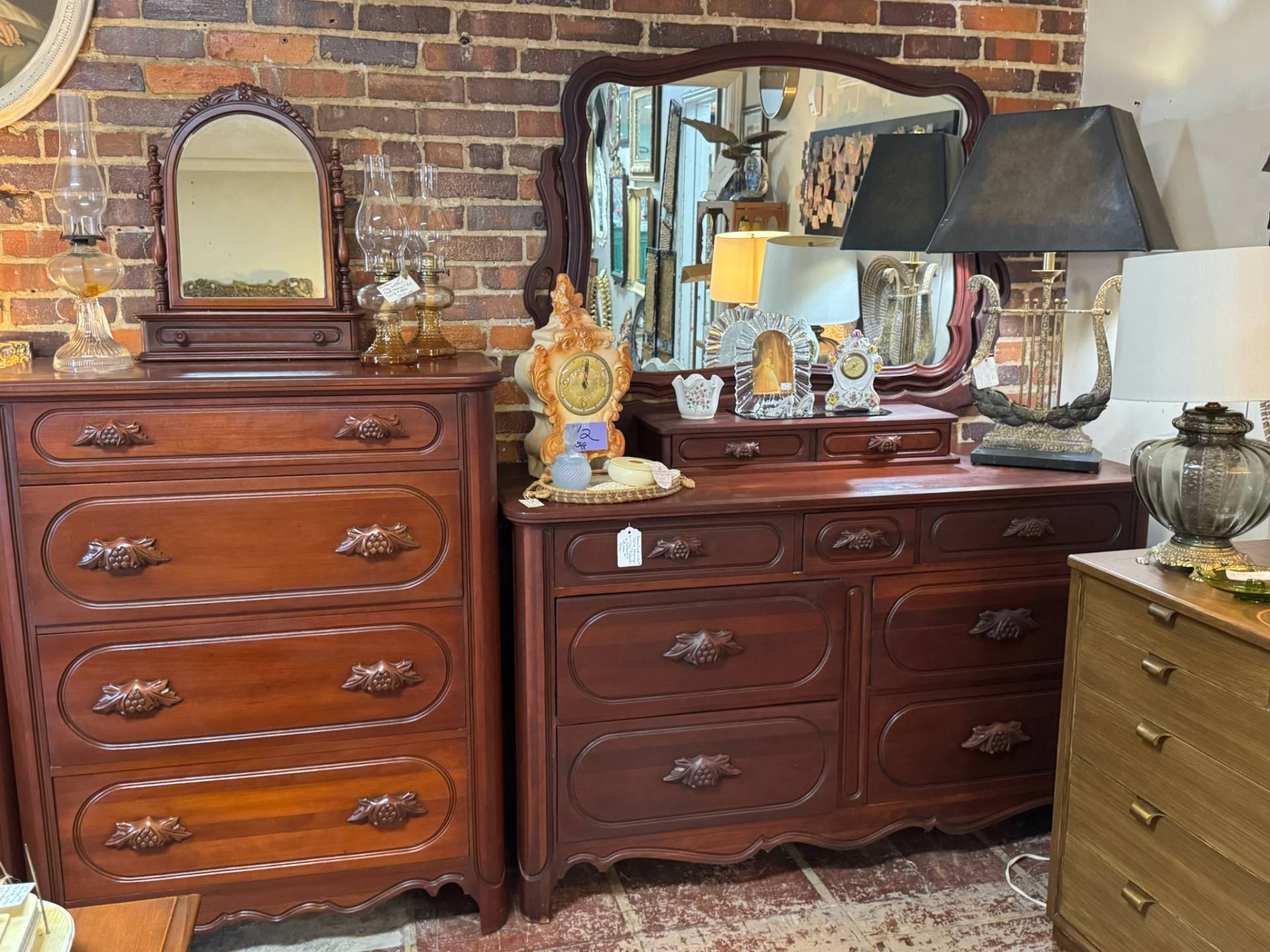 Town Square Antique Mall